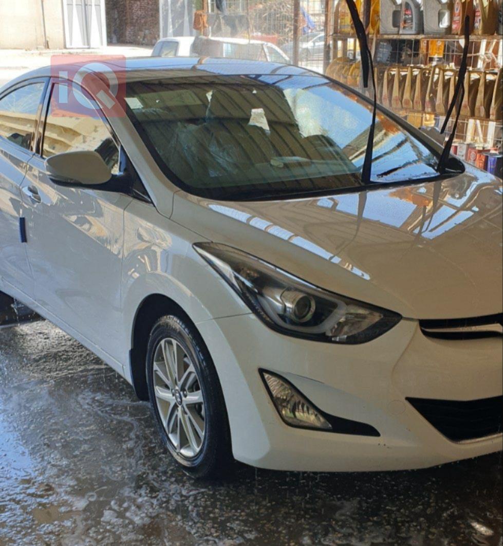 هیوندای ئەلەنترا